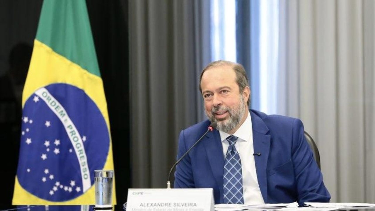 Ministro da Energia prevê novidades sobre usina nuclear de Angra 3
