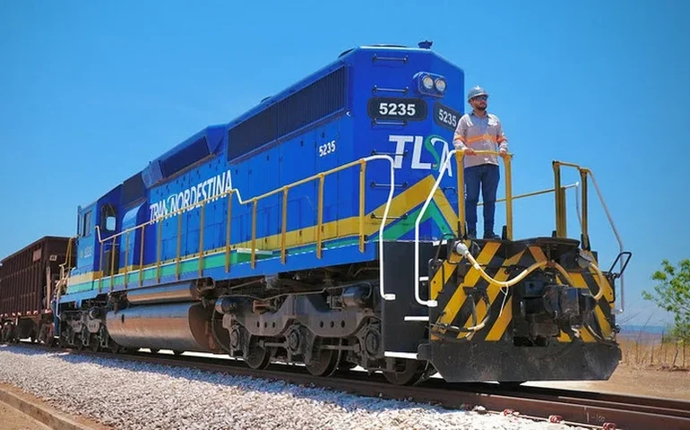 Ferrovia Transnordestina avança e transporta sorgo em novo teste operacional neste domingo