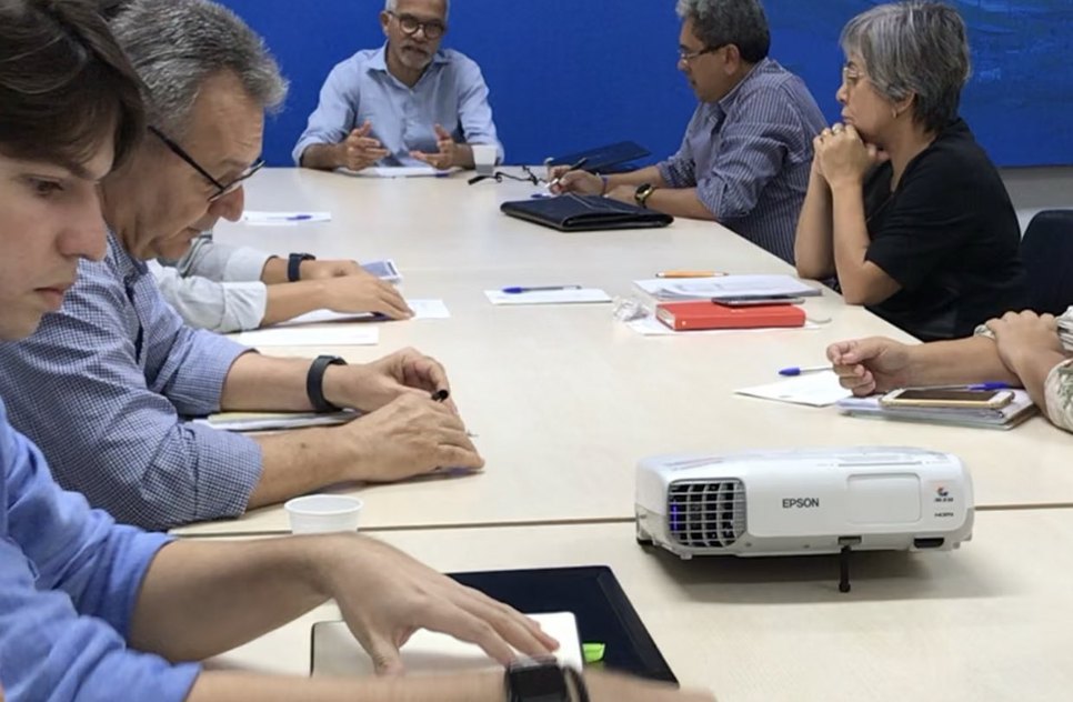 REUNIÃO CORONA VÍRUS