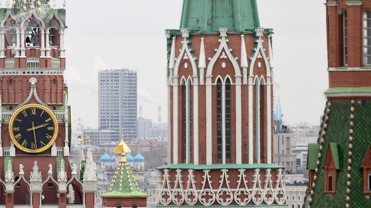 Cúpula entre Putin, Trump e Zelensky só é possível para selar acordos, afirma Kremlin