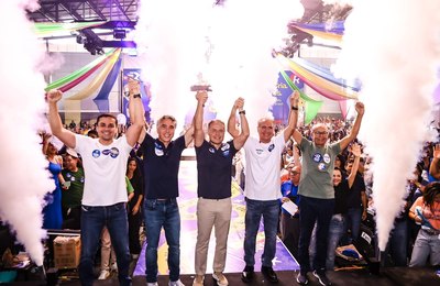 Rafael Brito reúne 5 mil apoiadores no maior evento de pré-campanha de Alagoas