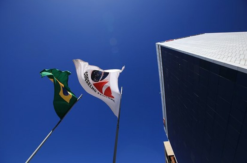 OAB pede ao STF providências para preservar sigilo entre advogados e clientes