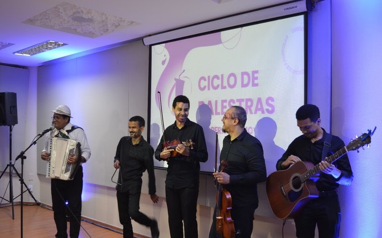 Ciclo de Palestras – Cooperativismo é 100! – traz nesta semana temas nas áreas de psicologia e contabilidade