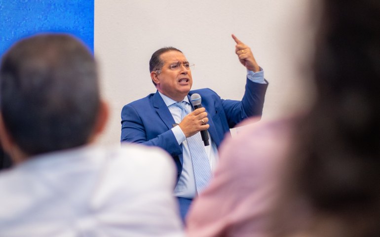 Advogado Adeilson Bezerra está preocupado com a inversão de papéis pelos poderes da República