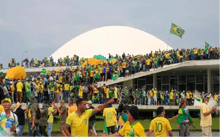 Abdib defende apuração rigorosa de atos extremistas e pede punição