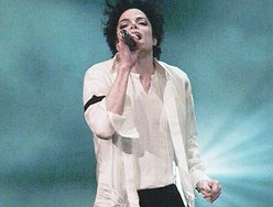 Michael Jackson morre aos 50 anos