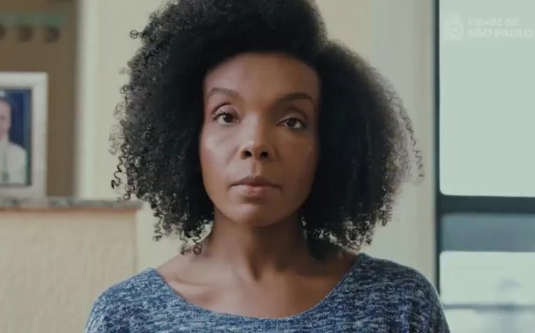 Thelma, campeã do ‘BBB’, estrela campanha sobre isolamento social