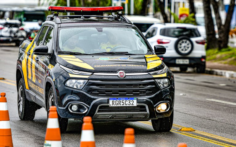 Evento esportivo altera trânsito na Fernandes Lima no Dia do Trabalhador