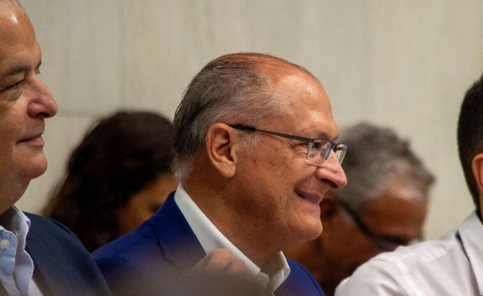 Representantes de big techs norte-americanas se reúnem com Alckmin para discutir tarifas dos EUA