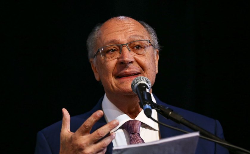 Quanto menor for a taxa de juro, melhor será para todas as áreas da economia, diz Alckmin