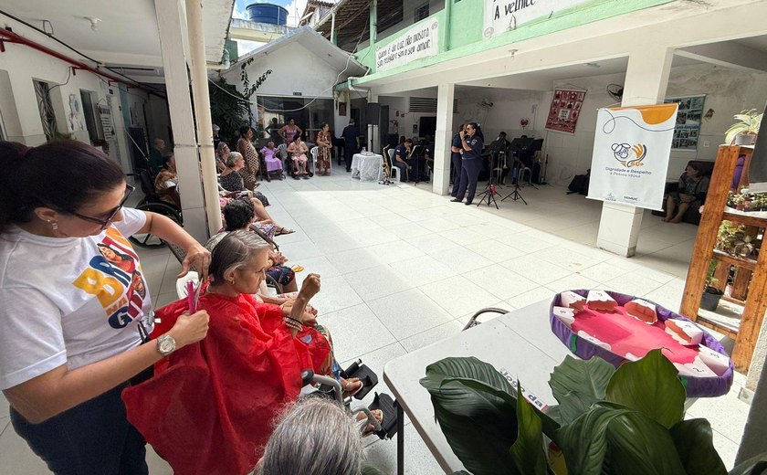 Projeto Empodera 60+ leva cuidados e entretenimento para pessoas idosas da Casa de Acolhimento Mãe das Graças