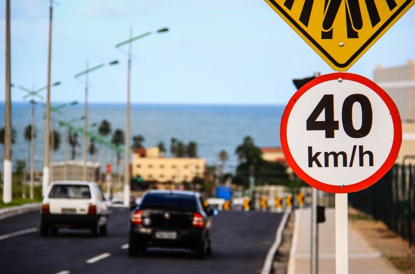Prefeitura de Maceió investe na sinalização de trânsito