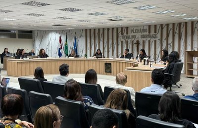 TCE/AL realiza 2ª sessão plenária simulada do projeto Jovem Conselheiro