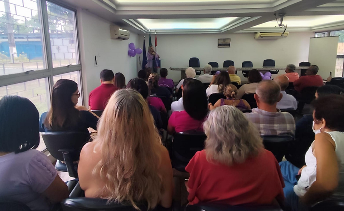 Palestra sobre o Alagoas Lilás promoveu um espaço de reflexão e discussão