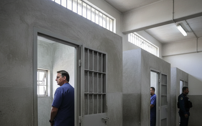 STF determina cela exclusiva para Bolsonaro, separado de Torres e Vasques