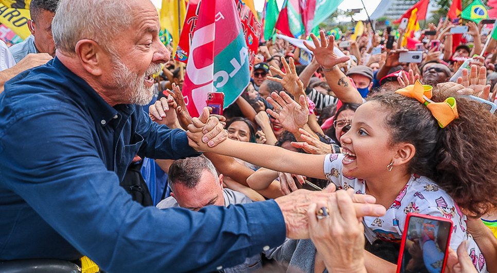 Lula aprovação com o povo.  / Foto: ricardostuckert / reprodução
