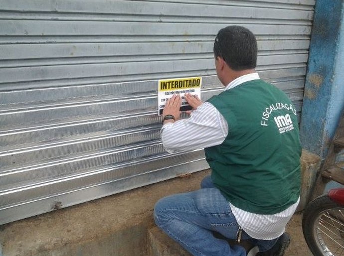 Operação interdita matadouro público em Santana do Mundaú