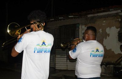 Música na Rua: Banda de Fanfarra de Paripueira se apresenta para famílias em isolamento Municípios