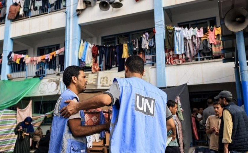 Ao menos quatro países anunciam suspensão do financiamento à agência da ONU em Gaza, que enfrenta aumento da crise humanitária