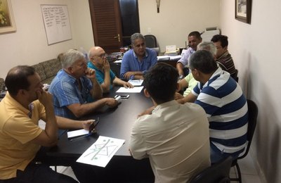 Representantes da SMTT se reúnem com diretores do DER para definir parcerias nas AL’s em Arapiraca
