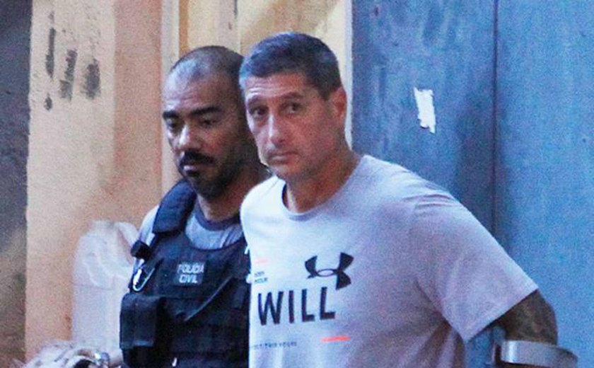 Terreno de Ronnie Lessa, vizinho de Bolsonaro, é leiloado e pode indenizar família de Marielle