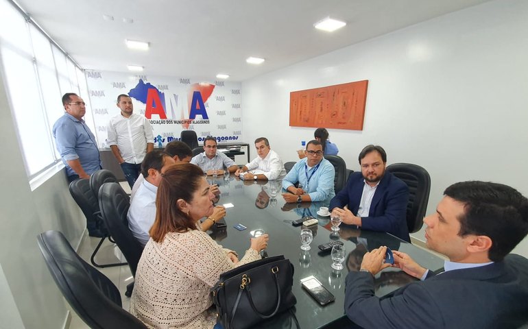 Ângela Garrote pede que Equatorial não corte a energia elétrica de inadimplentes nos finais de semana
