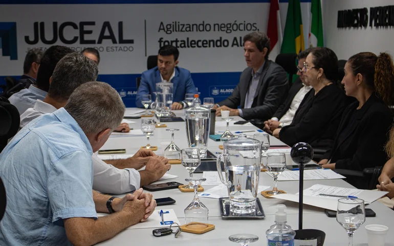 Novo presidente da Juceal reafirma compromisso pela desburocratização do ambiente de negócios de AL