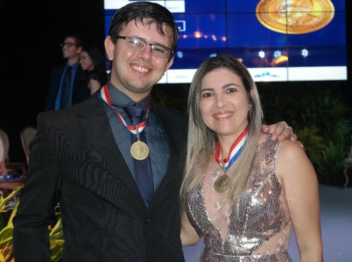 Empenho e dedicação marcam trajetória de medalhistas da Sílvio Viana