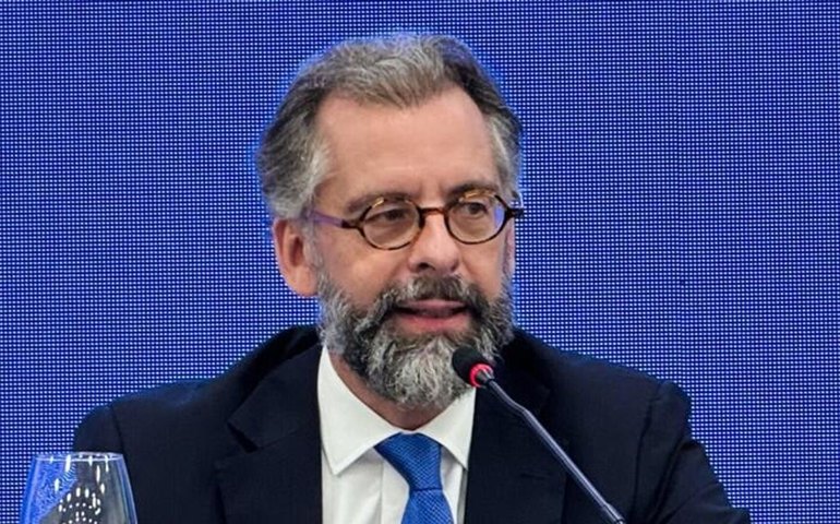 Brasil anuncia novo sherpa do país no BRICS