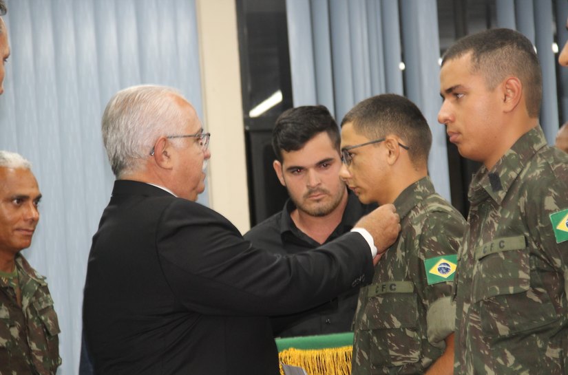 Rogério Teófilo participa de formatura da turma de atiradores do TG 07/015