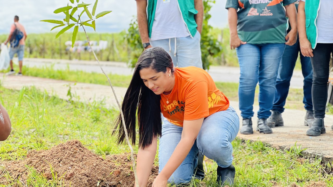 Arborizar é Massa: Alurb avança com primeira etapa do projeto em Maceió