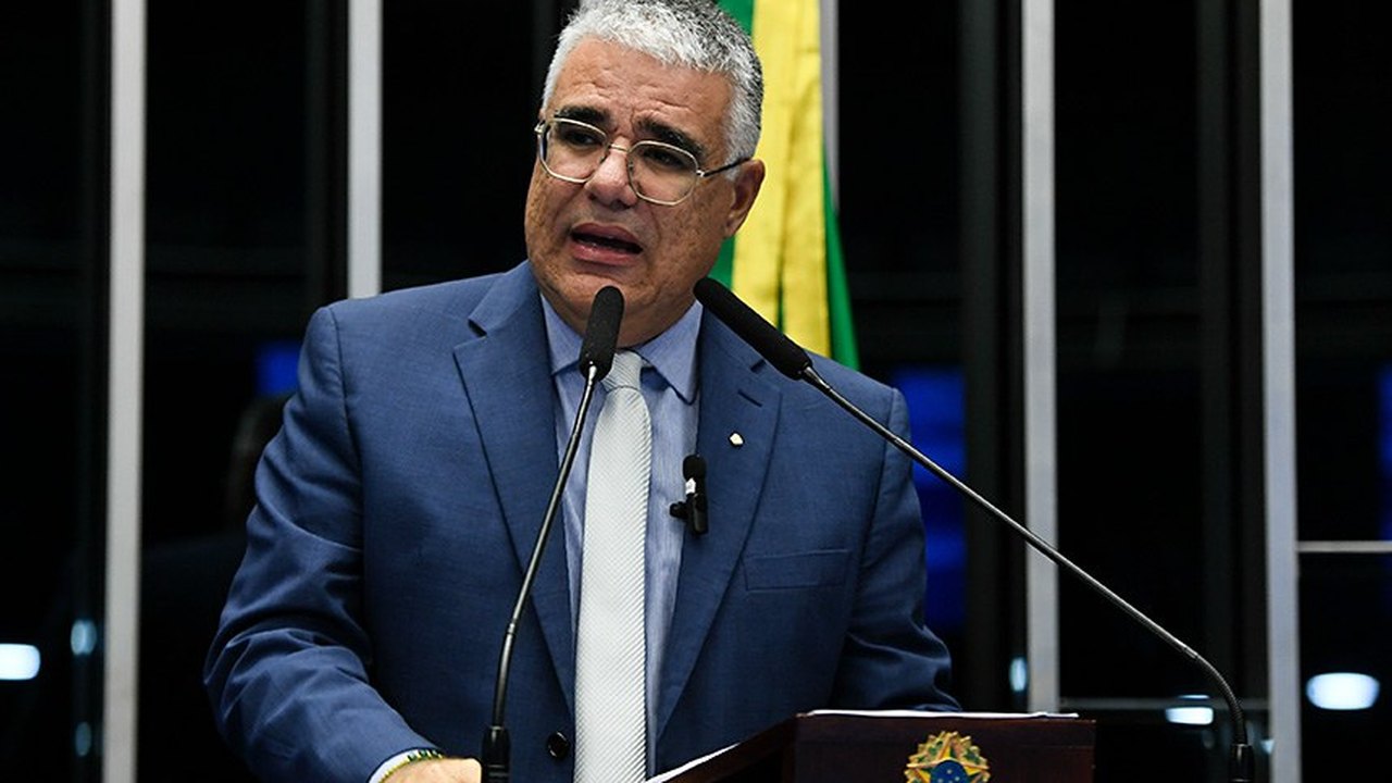 Eduardo Girão critica que o STF, e não o Senado, decida sobre descriminalização de maconha