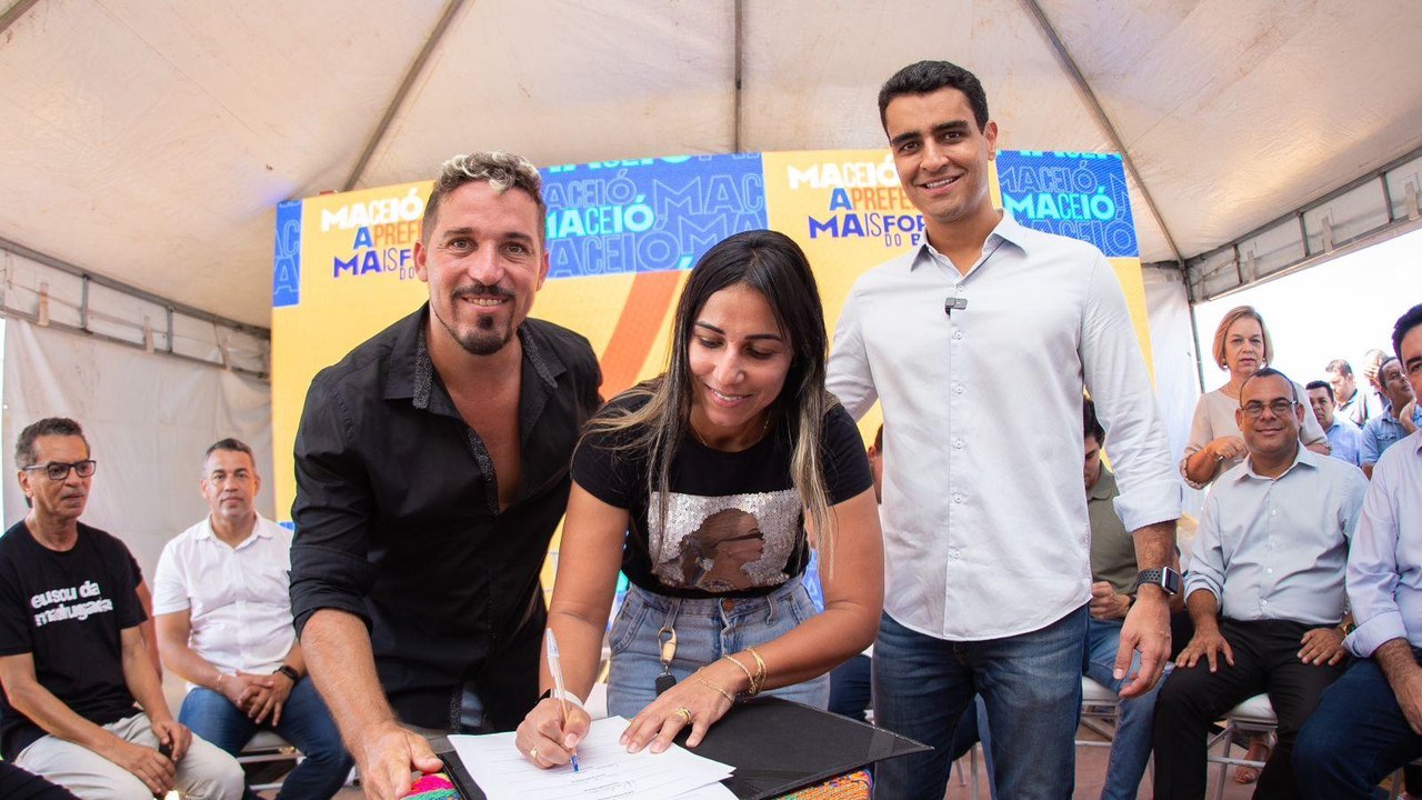 Moradores do São Jorge celebram investimentos para pavimentação de 30 ruas