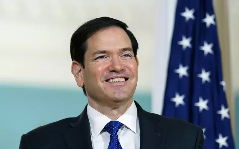 EUA cancelam visto de secretário do Ministério da Saúde