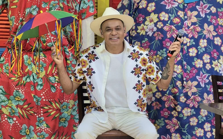 Frank Aguiar comanda a folia de carnaval do Aqui Tem Nordeste
