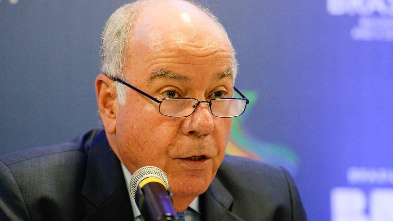 Mauro Vieira defende diálogo com Venezuela e condena sanções 'impostas de fora'