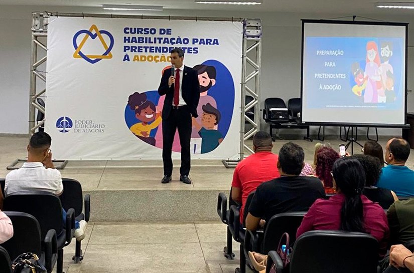 1ª Vara de Marechal Deodoro habilita 69 pretendentes à adoção