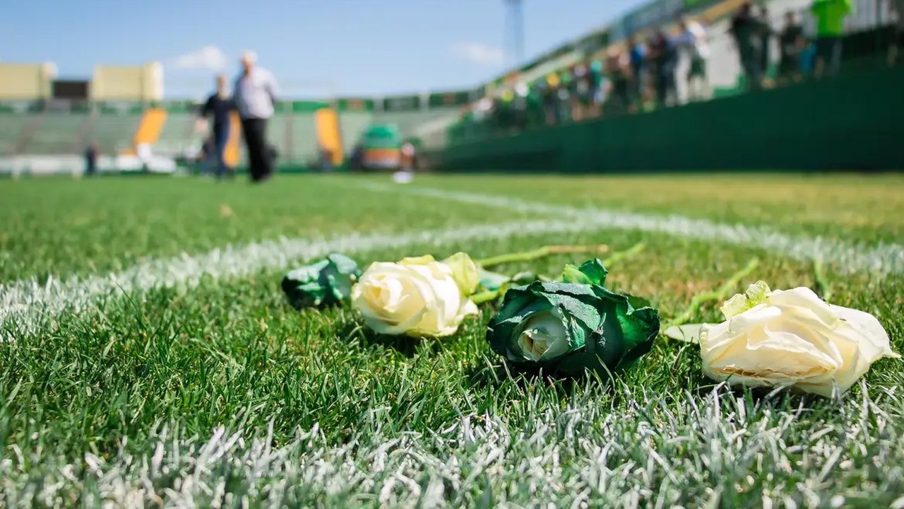 Chapecoense prepara homenagem às vítimas da tragédia de avião de 2016