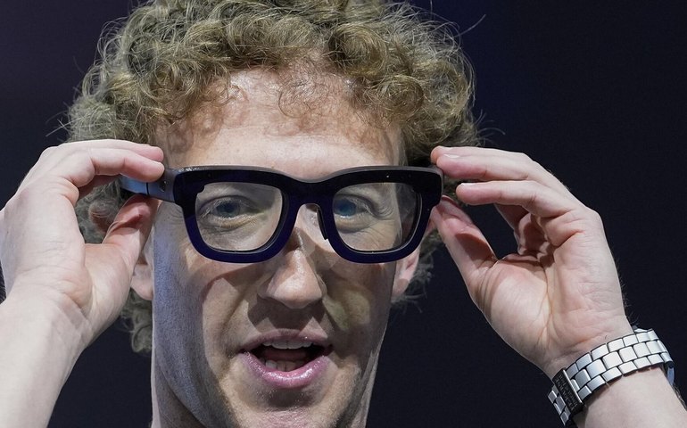 Ex-funcionária de Zuckerberg acusa dono da Meta de espionar usuários e colaborar com governo chinês