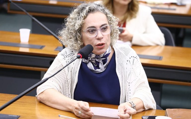 Comissão aprova projeto que autoriza quebra de sigilo para evitar fraude em pensão alimentícia