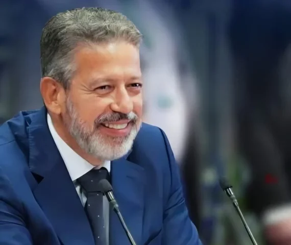 Candidaturas articuladas por Arthur Lira para a ALE garantem eleição de grande bancada e projetam vitória de Arthur na corrida ao Senado