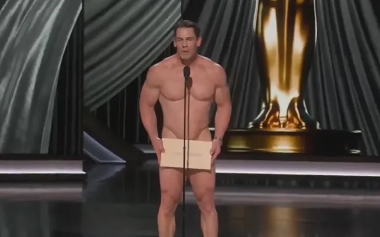 John Cena não estava exatamente nu no Oscar, mas estava quase; entenda