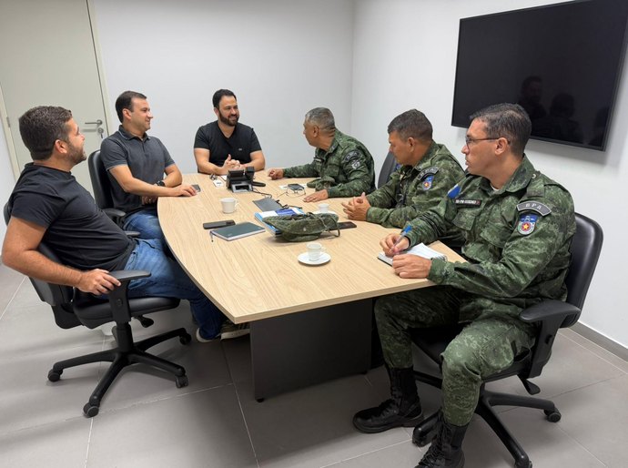 Presidente do IMA/AL e equipe técnica recebem novo comandante do BPA