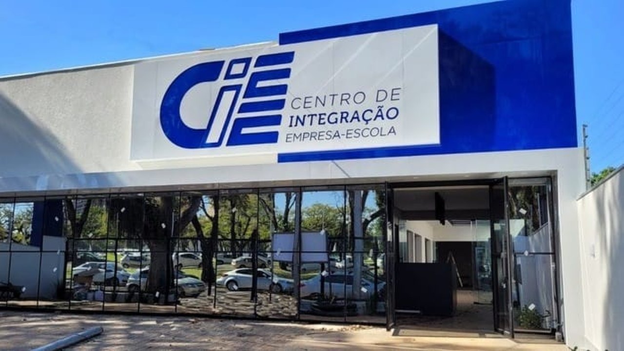 CIEE faz cadastro de jovens em oportunidades de estágio e aprendizagem em Irajá