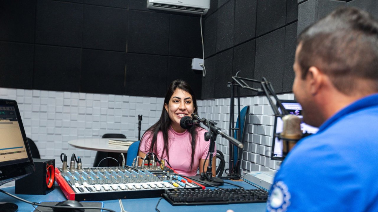 “Quero fazer um mandato de menos gabinete e mais rua” ressaltou Gabi Gonçalves em entrevista à Rádio Atalaia FM