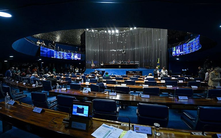 CDH aprova criminalização da apologia ao nazismo e da negação do Holocausto