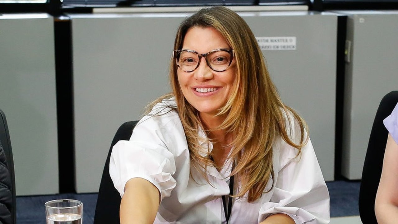 Janja quer amiga no ministério e congestiona vagas da esquerda no governo