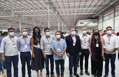 Poder Legislativo prestigia inauguração de centro de distribuição em Murici