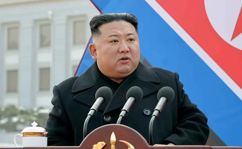 Na Coreia do Norte, Kim ordena reforço na prontidão de guerra para repelir movimentos dos EUA