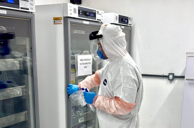 Polícia Científica recolhe amostras biológicas e bebida para investigar possível envenenamento em Pariconha